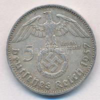 Német Harmadik Birodalom 1937G 5M Ag "Hindenburg" T:2 
German Third Reich 1937G 5 Mark Ag...