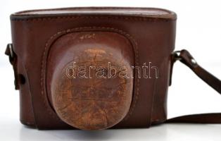 Werra 1 fényképezőgép Carl Zeiss Jena Tessar 2,8/50 objektívvel, eredeti bőr tokjában, kopottas, de ...