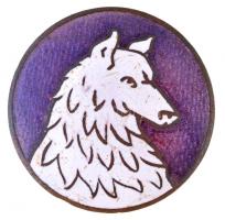~1920-1930. Cserkész farkaskölyök zománcozott fém jelvény, hátoldalán sorszámozott (27mm) T:2