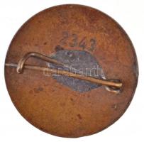 ~1920-1930. "Cserkész farkaskölyök" zománcozott fém jelvény, hátoldalán sorszámozott (27mm...