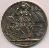 Franciaország ~1948. "Elsődleges regatták - Gavrik" gravírozott Br emlékérem (50mm) T:2
F...