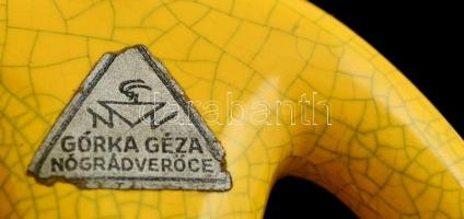 Gorka Géza (1895-1971): Art deco ülő női figura könyvtámasz. Repesztett mázas kerámia, jelzett (Nogr...