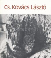 Cs. Kovács László szobrászművész kiállítása. Bp., 1979, Műcsarnok. Kiadói papírkötés.