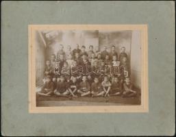 cca 1910-1930 2 db iskolai tablófotó, hátuljukon feliratozva, különböző méretben