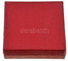 ~1970-1980. "Kohászat Kiváló Dolgozója" zománcozott fém jelvény tokban T:2