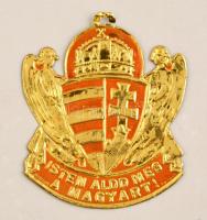 cca 1930 Kassa, Komárom, Körmöcbánya, Pozsony. 8 db dombornyomott fém címke felvidéki városok, valam...