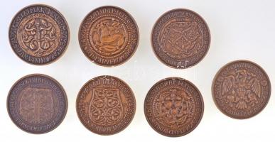 Tóth Sándor (1933-) 1991-1994. "A hét vezér sorozat" (7xklf) Br emlékérem sorozat (42,5mm)...