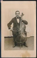 cca 1920-1930 Veres Károly és cigányzenekara, 8 db fotó, 8,5x12 és 11x17 cm közötti méretekben