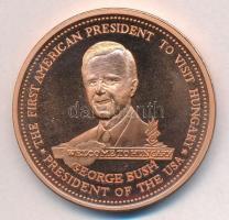 Bozó Gyula (1913-2004) 1989. "George Bush látogatása Magyarországon" Br emlékérem (42,5mm)...