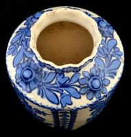 Díszes virágmintás kerámia váza, jelzett (Lázi János Hódmezővásárhely), kis lepattanásokkal, m: 24,5...