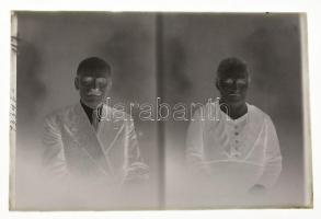 cca 1920 Dombovári fényképész műterméből származó 16 db, portrékat tartalmazó üvegnegatív eredeti do...