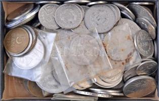 Románia Vegyes fémpénz tétel ~460g súlyban T:vegyes Romania Various coins in ~460g weight C:mixed