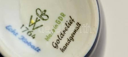 Wallendorf rózsa mintás váza, kézzel festett, jelzett, hibátlan, m:17,5 cm