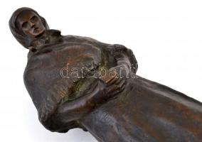 Csúcs Ferenc (1905-1999): Templomba menő. Bronz, jelzett, márvány talapzaton, m:31 cm