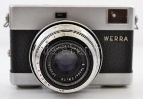 Werra 3 fényképezőgép, Carl Zeiss Tessar 1:2,8/50 mm és Flektogon 1:2,8/35 mm objektívvel, eredeti bőr tokjában, jó állapotban / Vintage Carl Zeiss Werra 3 camera, with 2 lens, with original leather case, in good condition