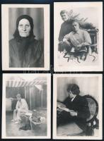 Szergej Jeszenyin (1895-1925) fotói, 12 db, családja, felesége, szobra, közte Isadora Duncan (1877-1927) és Leonyid Leonov (1899-1994), utólagos előhívások, a hátoldalon feliratozva, 12x8 cm és 11x8 cm közötti méretben.