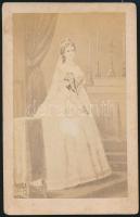 cca 1880 Erzsébet királyné, fénynyomat, 10,5×7 cm / Empress Elisabeth of Austria, heliotype, 10,5×7 cm