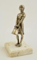 Vízhordó kislány, nikkelezett bronz szobor alabástrom talapzaton, m: 15,5 cm