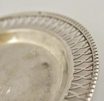 Ezüst (Ag.) monogramos áttört szélű kis tálka, jelzett, d:11,5 cm, nettó:54 g