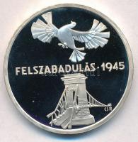 1975. 200Ft Ag "Felszabadulás" T:PP felületi karc Adamo EM46