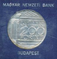 1977. 200Ft Ag "Nemzeti Múzeum" plombált, sérült plasztiktokban T:BU kis patina
Adamo EM5...