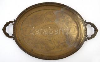 Réz tárgyak, nagy füles tálca, gyertyatartó (ferde), csengő (hibás), stb, összesen: 4 db,  60×35 cm ...