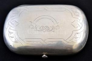Ezüst szelence. Jelzett, mesterjegyes. / Silver box. 86 g 9x6 cm