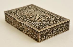 Ezüst (Ag) doboz, préselt szüreti jelenettel, jelzett, 11,5×7 cm, nettó:177 g / Silver box, hallmark...
