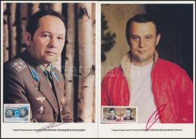 21 szovjet űrhajóst ábrázoló kép rajtuk az űrrepülésre kiadott bélyegek, valamint az űrhajósok saját...