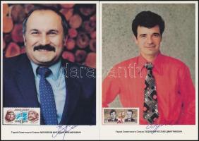 21 szovjet űrhajóst ábrázoló kép rajtuk az űrrepülésre kiadott bélyegek, valamint az űrhajósok saját...