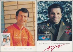 21 szovjet űrhajóst ábrázoló kép rajtuk az űrrepülésre kiadott bélyegek, valamint az űrhajósok saját...