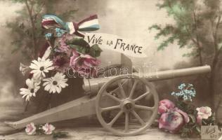 5 db régi főleg francia katonai motívumlap / 5 pre-1945 mostly French military motive cards