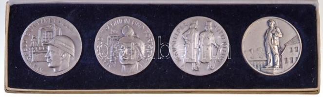 NDK ~1970-1980. VEB Mansfeld Kombinat 4xklf ezüstpatinázott emlékérem, eredeti tokban (41mm) T:1-  GDR ~1970-1980. VEB Mansfeld Kombinat 4xdiff silver plated commemorative medallion in original case (41mm) C:AU