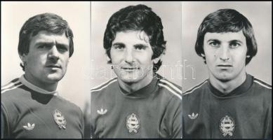 4 db modern magyar labdarúgó motívumlap, labdarúgó válogatott / 4 modern Hungarian football motive c...