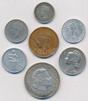 7db-os vegyes külföldi fémpénz tétel, közte Hollandia 1961. 2 1/2G Ag Julianna, Nagy-Britannia 1945. 6p Ag VI. György T:2,2- 7pcs of various coins, including Netherlands 1961. 2 1/2 Gulden Ag Juliana, Great Britain 1945. 6 Pence Ag George VI C:XF,VF