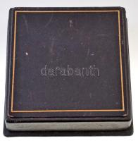 Czinder Antal (1937-) 1972? "Petőfi Sándor / Hol sírjaink domborulnak, Unokáink leborulnak.&quo...