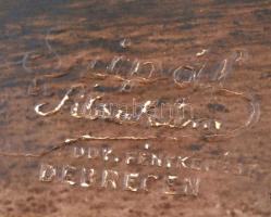 cca 1940 Debrecen, villamos és utazóközönsége, fotó, Szipál Ábrahám műterméből, szárazpecséttel jelz...