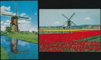 Külföldi és magyar szélmalmok tétele, 3 db vintage fotó és 3 db képeslap, 6x9 cm és 18x24 cm között ...