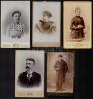 cca 1890 Öt különböző, miskolci műteremben készült, vizitkártya méretű fénykép, 10,5x6,5 cm
