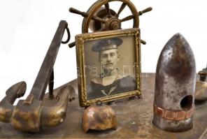 cca 1918 Viribus Unitis hajón szolgált magyar katona rézből készített emlék plasztikája. benne sziva...