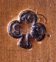 Imrey Lajos (1879-19??) DN "Jobbra néző férfi mellképe" Br plakett, tokban, hátoldalán gyá...