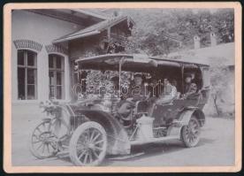 1907 A felvidéki Smerdzonkából (Vörös Kolostor-furdő) a lengyelországi Scawnicára tartó üdülővendégeket szállító autó fotója. Feliratozott keményhátú fotó / Auto(bus) from Smerdzonka to Scawnica 18x13 cm