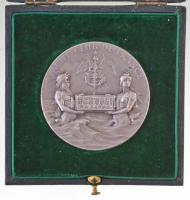 Franciaország 1912. "Francia Jacht Klub" peremen jelzett Ag emlékérem, hátoldala gravírozv...