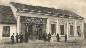 Nagybánya, Baia Mare; Fodor Miklós gyógyszertára a Szent Máriához. Fodor Miklós gyógyszerész saját kiadása / pharmacy (ferdén vágott / slant cut)