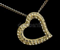 Vegyes ezüst(Ag) tétel (medál, lánc, gyűrű), jelzéssel, jelzés nélkül, bruttó: 15,2 g