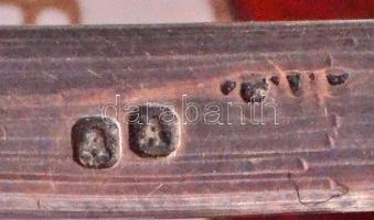 1914. "A Vörös Kereszt tiszti Díszjelvénye hadidíszítménnyel" zománcozott, jelzett Ag kitü...