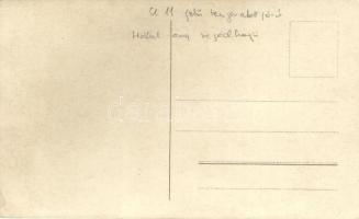 U-11 osztrák-magyar tengeralattjáró, matrózok a fedélzeten, hátul egy segédhajó / K.u.K. Kriegsmarin...