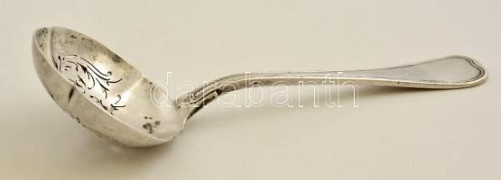 Ezüst(Ag) teaszűrő kanál, jelzett, h: 17 cm, nettó: 69 g