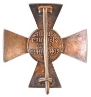 1935-1945. "A Magyar Érdemkereszt III. osztálya" aranyozott és zománcozott Br kitüntetés, ...