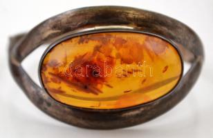 Ezüst (Ag.) gyűrű és karkötő borostyán kővel, jelzett, bruttó: 41 g